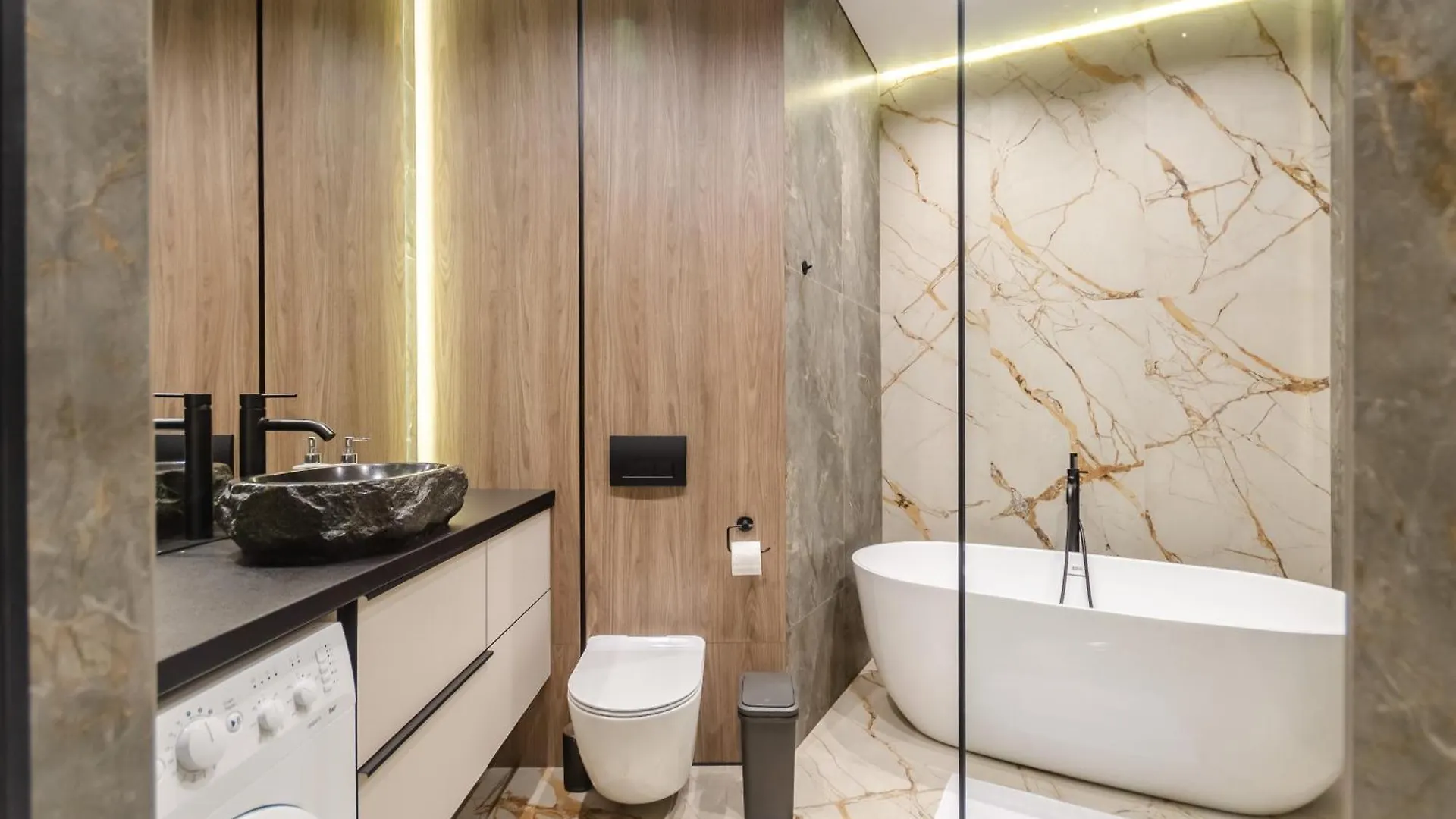 Petrovdom Apartment 02-76A In Rc Pechersk Plaza, Mykhaila Boichuka 17 Kyjev 0*,  Ukrajina