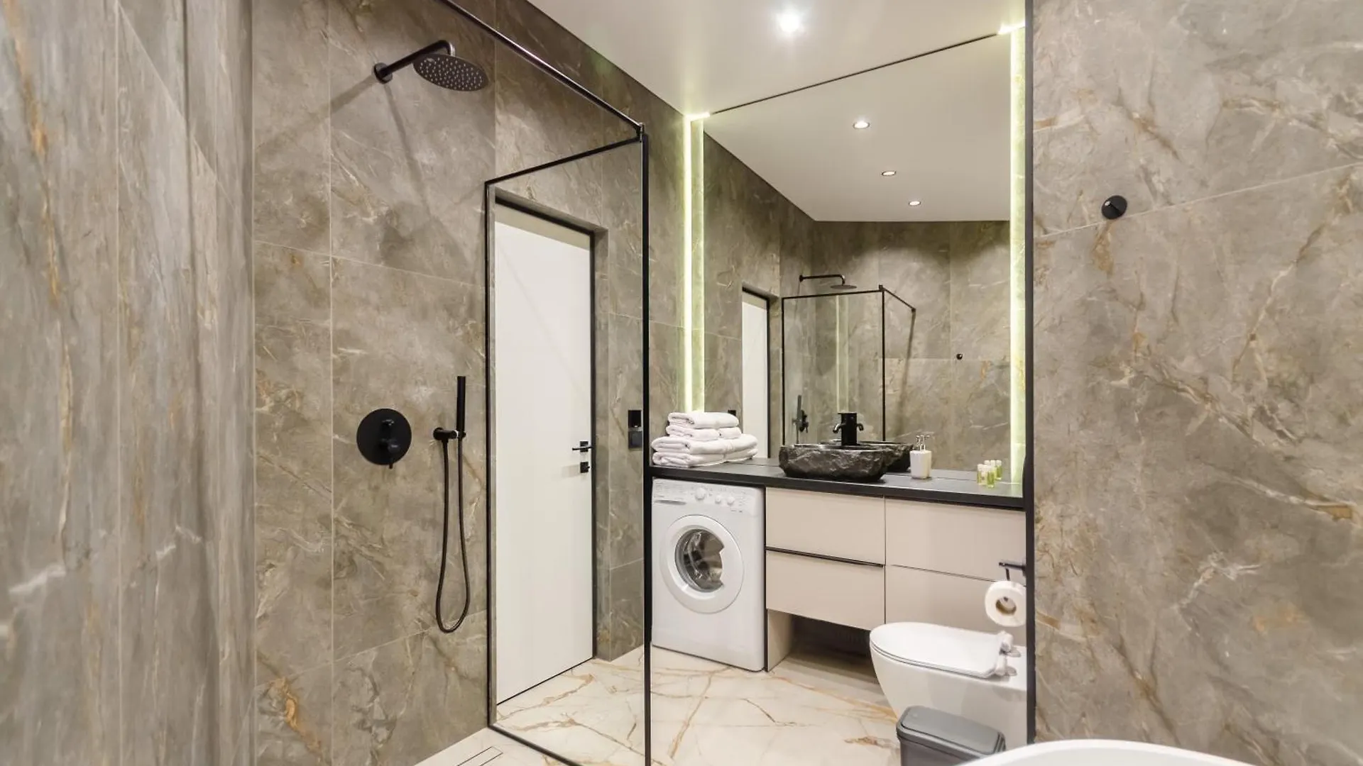 Petrovdom Apartment 02-76A In Rc Pechersk Plaza, Mykhaila Boichuka 17 Kyjev Ukrajina